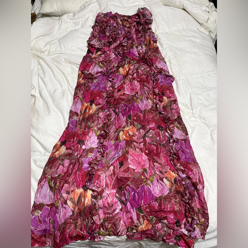 Isla + White Floral Maxi Dress in Pink and Red Size Large L 100% Silk